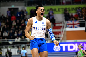 Συγκινητικός Καραλής: «Έχω την αγάπη όλης της Ελλάδας, βράζει το αίμα μου» (vid)