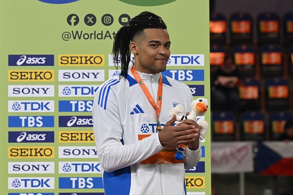 Καραλής: «Ζω το όνειρό μου, δεν βάζω όρια στον εαυτό μου» (vid)