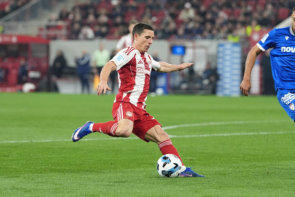 Δοκάρι για τον Ολυμπιακό, ζήτησαν πέναλτι οι «ερυθρόλευκοι» (vid)