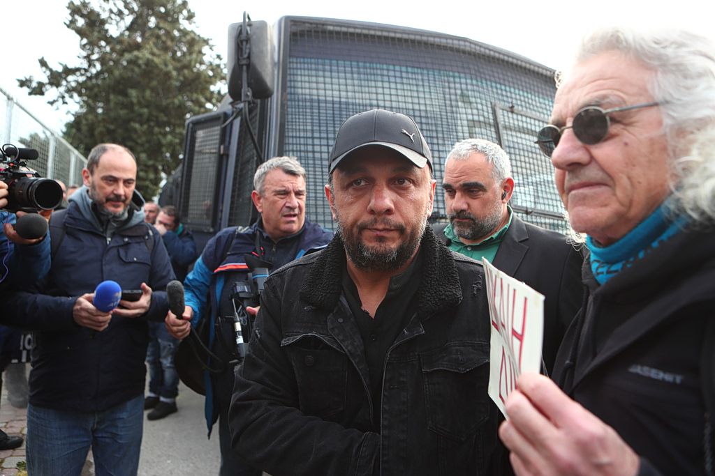 Ρούτσι: Δεν μπορεί να ξεκινήσει η δίκη, είμαστε ο ένας πάνω στον άλλον – Δώσανε ένα 1,6 εκατ. ευρώ για αυτό το πράγμα