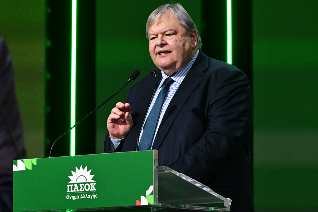 Ευάγγελος Βενιζέλος: Το ΠΑΣΟΚ οφείλει έναντι της χώρας να θέσει ως εκλογικό στόχο τη νίκη του