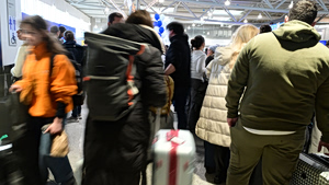 Μέση Ανατολή: Περίπου 1.500 Έλληνες αιτούνται επαναπατρισμό από τα Ηνωμένα Αραβικά Εμιράτα