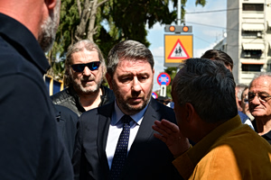 Τι κέρδισε;