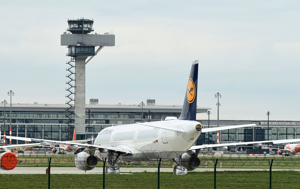 Βερολίνο: Απεργία στο αεροδρόμιο – Δεν πραγματοποιείται καμία πτήση