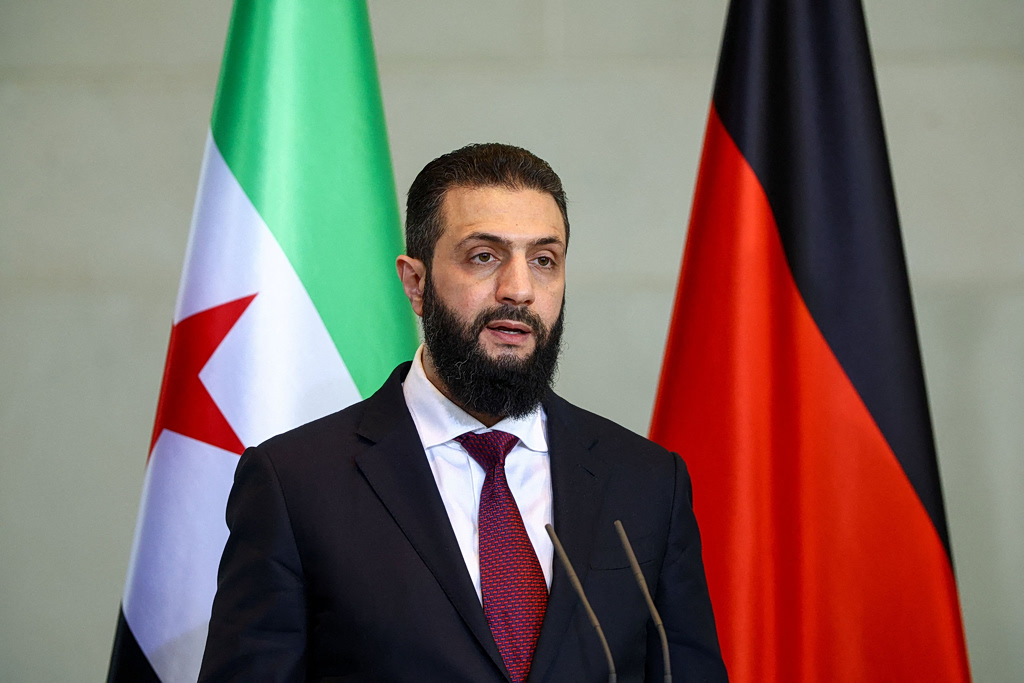 Άχμεντ αλ Σάρα : Η Συρία δεν θα εμπλακεί στον πόλεμο, εκτός εάν αποτελέσει στόχο