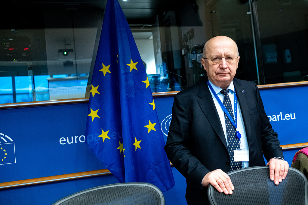 Αντριους Κουμπίλιους στα «ΝΕΑ»: Πρέπει να μάθουμε να αμυνόμαστε σε επιθέσεις drones