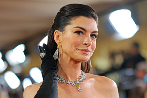 Αν Χάθαγουεϊ: Η εξομολόγηση για την εξάντληση και τη δύσκολη ισορροπία μητρότητας – καριέρας