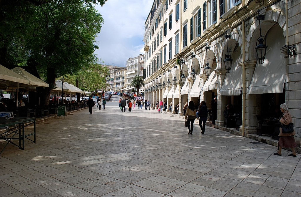 Η μεγαλύτερη πλατεία των Βαλκανίων είναι ελληνική – Σε ποια περιοχή βρίσκεται