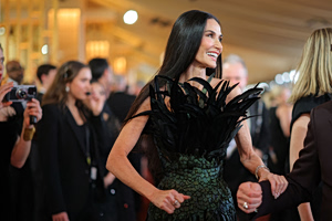 Ο Δημήτρης Γιαννέτος ανέλαβε το χτένισμα της Ντέμι Μουρ για τη φετινή βραδιά των Όσκαρ