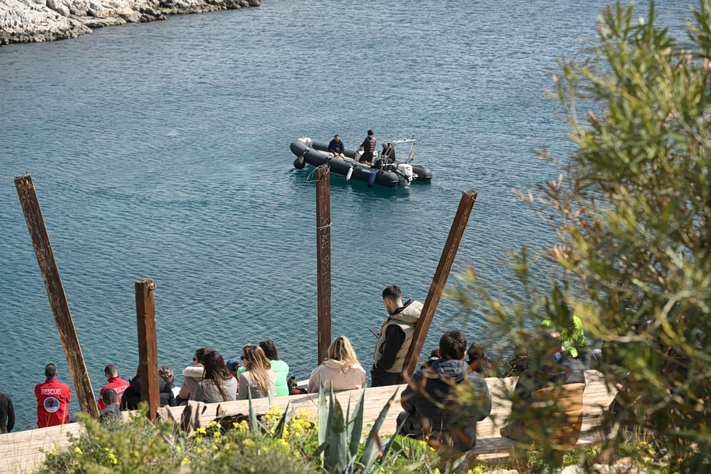 Λιμανάκια: «Τον κατάπιε η τρύπα» – Το δραματικό τέλος του δύτη στο Πηγάδι του Διαβόλου – Η αναπαράσταση