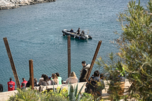 Λιμανάκια: «Τον κατάπιε η τρύπα» – Το δραματικό τέλος του δύτη στο Πηγάδι του Διαβόλου – Η αναπαράσταση