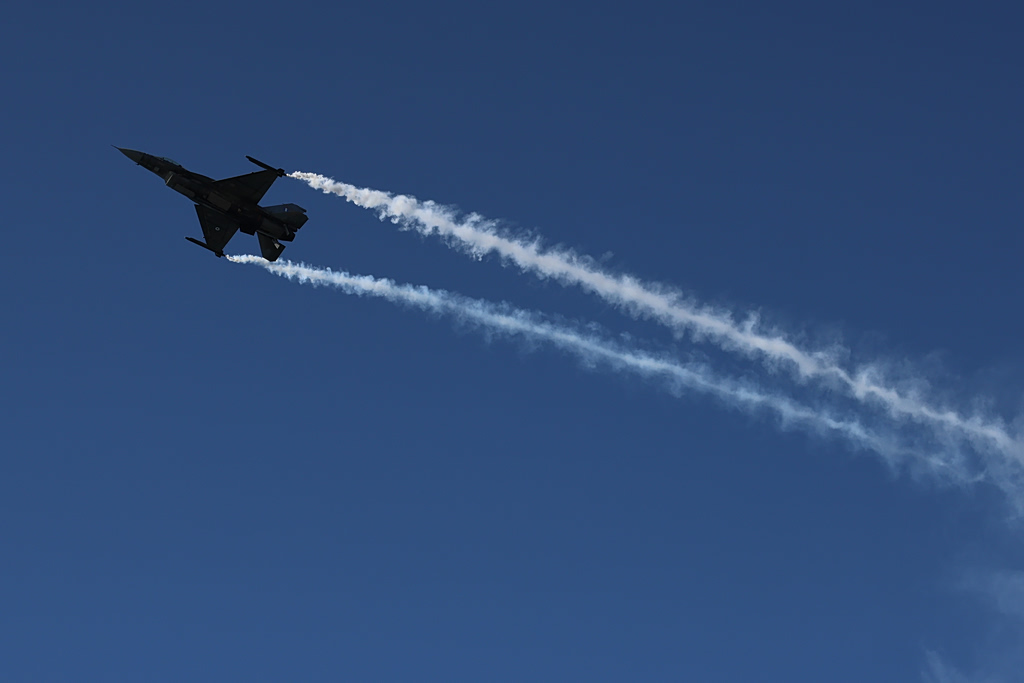 Νέα εποχή με «Ασπίδα του Αχιλλέα»: Υποδομές για F-35, αναβάθμιση φρεγατών ΜΕΚΟ και μαχητικών F-16 Block 50 σε Viper