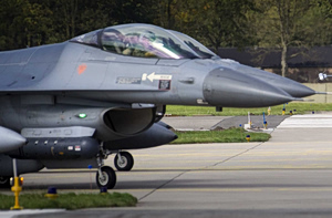 Αποκάλυψη Reuters: Τα ουκρανικά F-16 ξέμειναν από αμερικανικούς πυραύλους