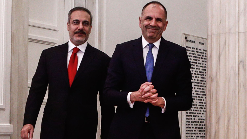 Μέση Ανατολή: Επικοινωνία Γεραπετρίτη με Φιντάν για τις εξελίξεις