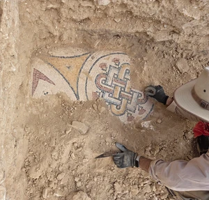 Στο «φως» εκκλησία 1.400 ετών θαμμένη στην έρημο – Πώς ο Λόρενς της Αραβίας «βοήθησε» στον εντοπισμό της