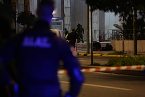 Προφυλακιστέος ο 48χρονος που συνελήφθη με χειροβομβίδες έξω από τη ΓΑΔΑ