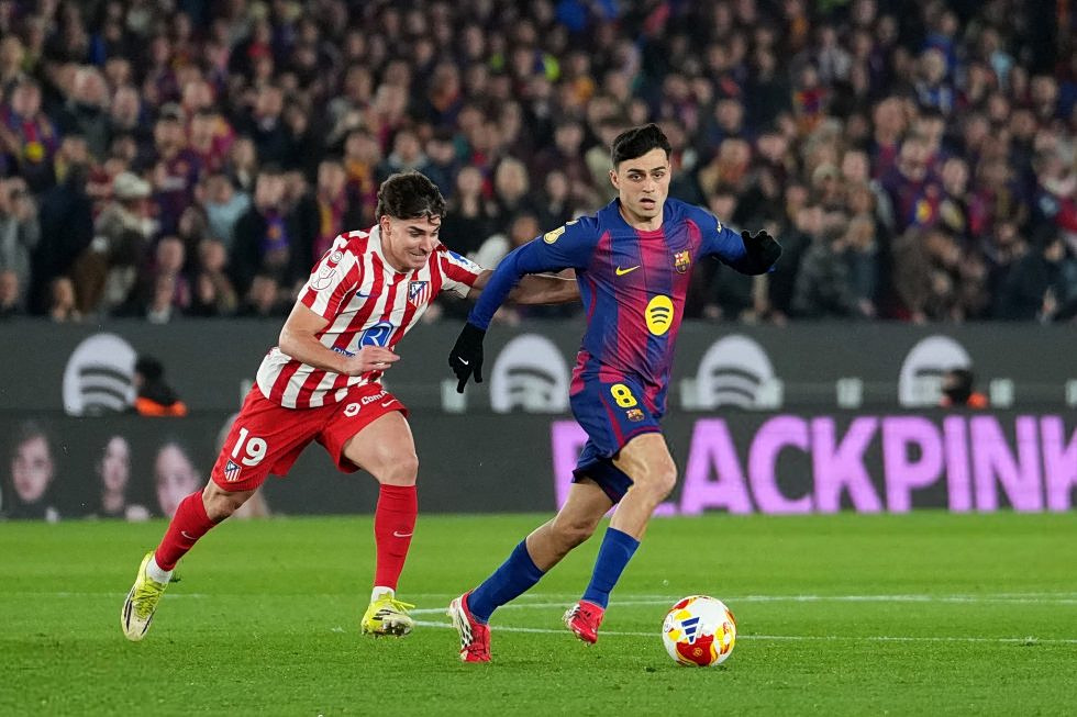 Οπαδοί της Μπαρτσελόνα έσπασαν το παράθυρο στο πούλμαν της Ατλέτικο πριν το ντέρμπι