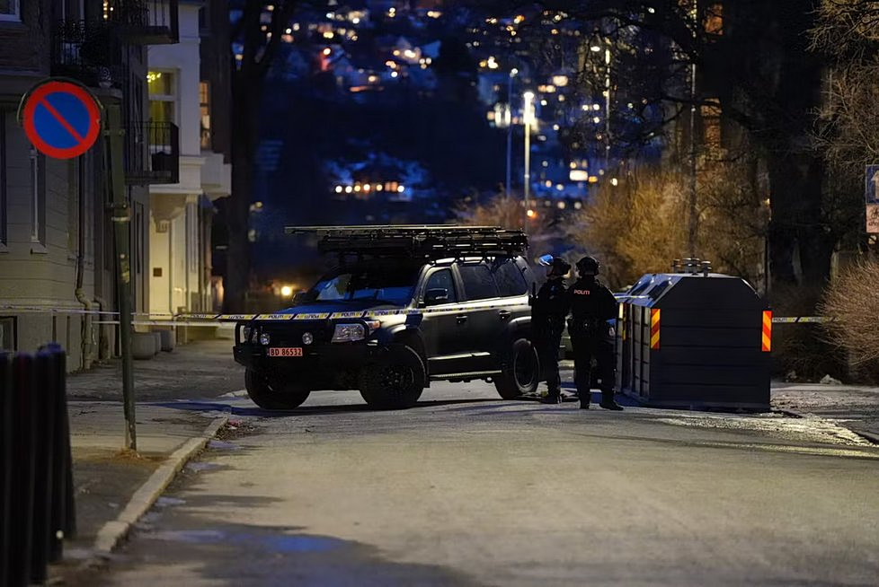 Συναγερμός στη Νορβηγία: Αστυνομική επιχείρηση έξω από συναγωγή στο Τρόντχαιμ