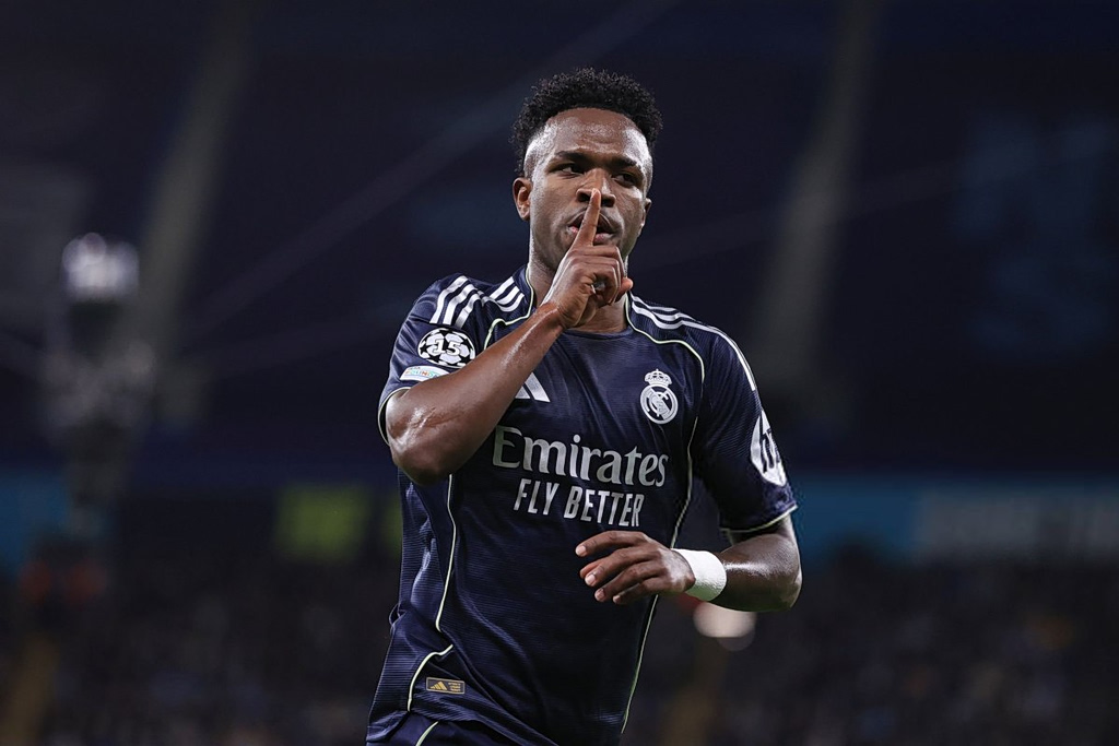 Οι προκλητικοί πανηγυρισμοί του Βινίσιους στα γκολ του απέναντι στη Μάντσεστερ Σίτι