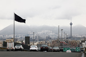 Το παρασκήνιο του πολέμου  – Τι καθυστέρησε την επίθεση στο Ιράν, ο ρόλος των χωρών του Κόλπου και του Νετανιάχου