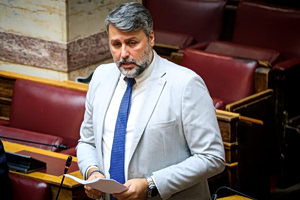 Η συγκλονιστική εξομολόγηση του Γιάννη Καλλιάνου για την αποβολή της συζύγου του «Εδώ και δέκα μέρες κλαίει συνεχώς»