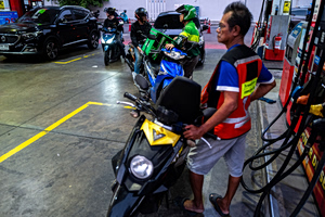 Η Ταϊλάνδη σε ενεργειακή κρίση: Ουρές σε βενζινάδικα μετά από τις αυξήσεις στα καύσιμα