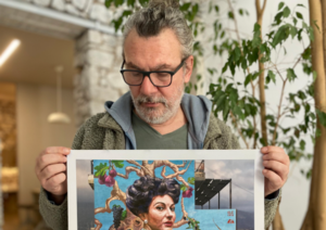 Κλεομένης Κωστόπουλος στα ΝΕΑ: «Στον δρόμο, η τέχνη αποκτά μεγαλύτερη ένταση»