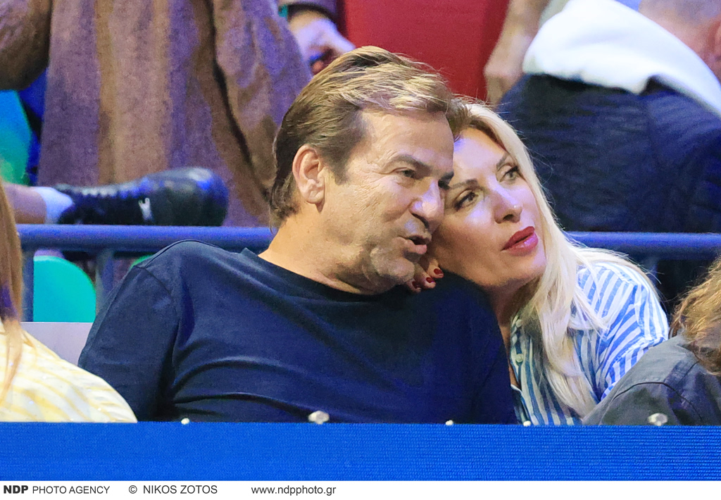 Ελένη Μενεγάκη – Μάκης Παντζόπουλος: Γιορτάζουν τα γενέθλια της κόρης τους Μαρίνας! 