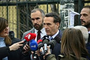 Δημητρακόπουλος: «Ο Γιώργος Τσαγκαράκης είναι αθώος, δεν θα πρόβαλε πλαστά έργα τέχνης» (video)