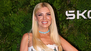 Κατερίνα Καινούργιου: Δεν με πίεσαν να είμαι στην εκπομπή, θα σταματήσω 15 μέρες πριν γεννήσω