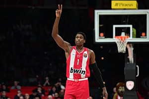 Φρανκ Νιλικίνα: «Ο Γουόκαπ είναι ο… στρατηγός μας» – Τι είπε για το παιχνίδι κόντρα στην Παρί