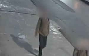 Ποιος είναι ο «δράκος του Πειραιά» που παρενοχλούσε γυναίκες επί μήνες και συνελήφθη (video)