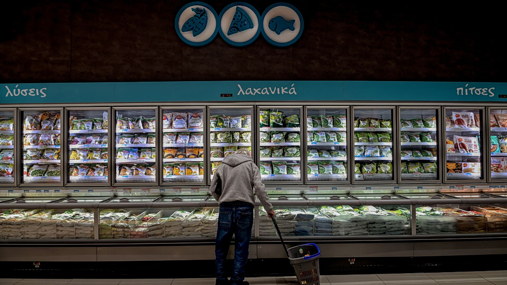 Ο φόβος επιστροφής του πληθωρισμού πιέζει την ΕΚΤ