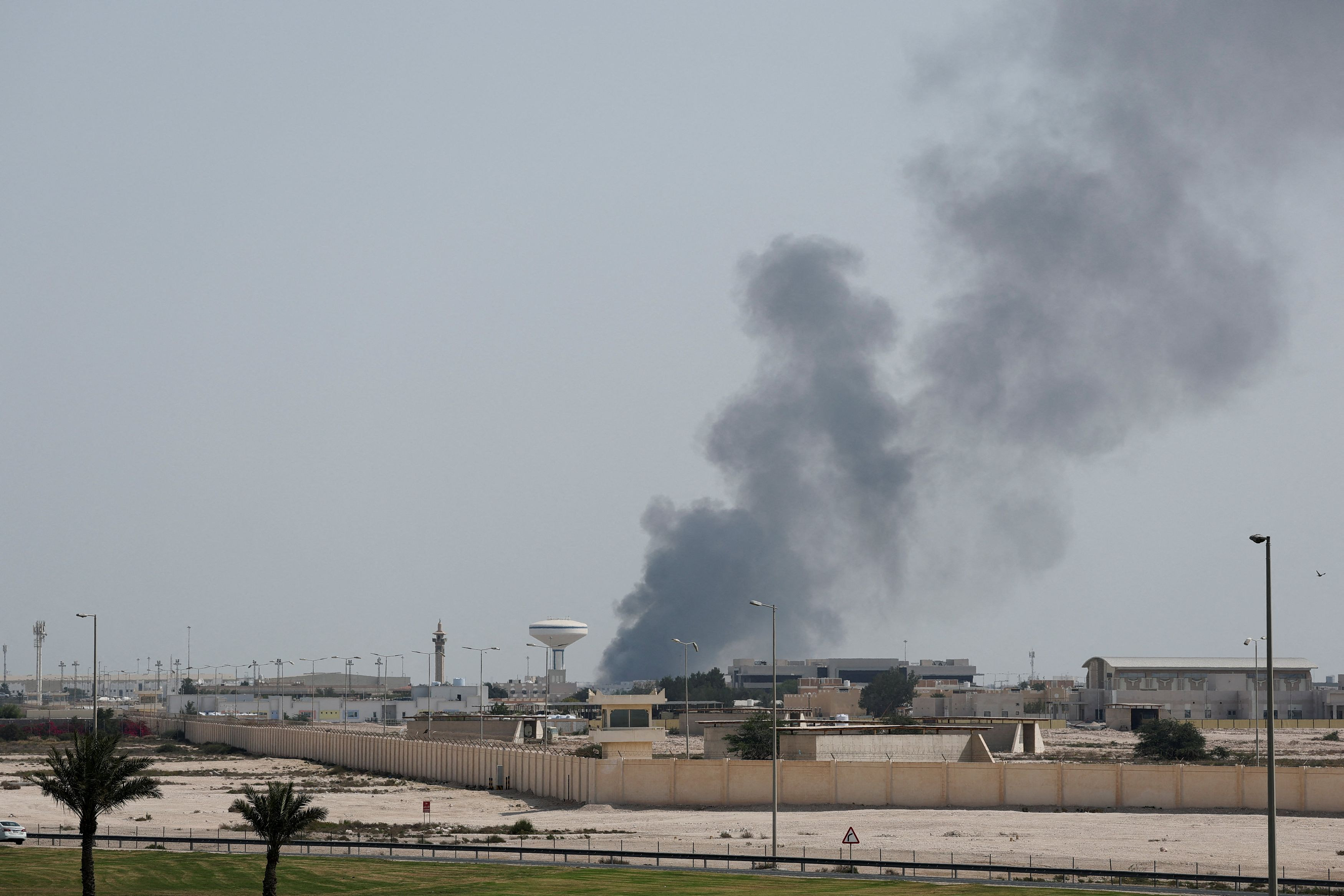 Έ&kappa;&tau;&alpha;&kappa;&tau;&eta; &delta;&iota;ά&sigma;&kappa;&epsilon;&psi;&eta; &chi;&omega;&rho;ώ&nu; &tau;&omicron;&upsilon; &Pi;&epsilon;&rho;&sigma;&iota;&kappa;&omicron;ύ &Kappa;ό&lambda;&pi;&omicron;&upsilon; &mu;&epsilon;&tau;ά &tau;&eta;&nu; &Epsilon;&pi;ί&theta;&epsilon;&sigma;&eta; &sigma;&tau;&omicron; &Iota;&rho;ά&nu; &ndash; &Mu;&epsilon;&gamma;&alpha;&lambda;ώ&nu;&epsilon;&iota; &omicron; &alpha;&rho;&iota;&theta;&mu;ό&sigmaf; &tau;&omega;&nu; &alpha;&pi;&omega;&lambda;&epsilon;&iota;ώ&nu; &sigma;&tau;&iota;&sigmaf; έ&xi;&iota; &alpha;&rho;&alpha;&beta;&iota;&kappa;έ&sigmaf; &chi;ώ&rho;&epsilon;&sigmaf;