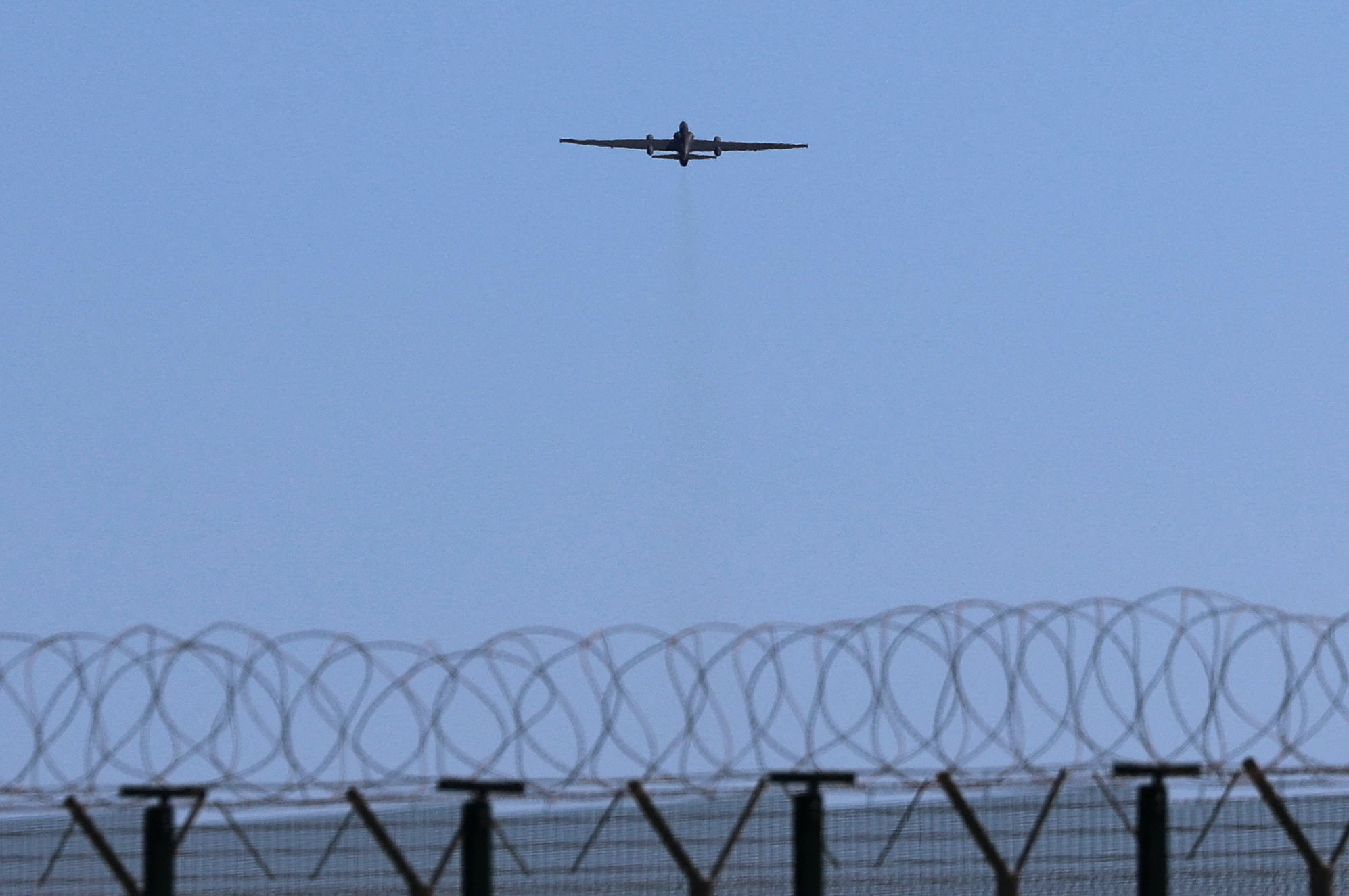 &Kappa;ύ&pi;&rho;&omicron;&sigmaf;: &Tau;&omicron; drone &pi;&omicron;&upsilon; &chi;&tau;ύ&pi;&eta;&sigma;&epsilon; &tau;&omicron; &Alpha;&kappa;&rho;&omega;&tau;ή&rho;&iota; &epsilon;&kappa;&tau;&omicron;&xi;&epsilon;ύ&tau;&eta;&kappa;&epsilon; &alpha;&pi;ό &tau;&eta;&nu; &Beta;&eta;&rho;&upsilon;&tau;ό, &lambda;έ&epsilon;&iota; &alpha;&xi;&iota;&omega;&mu;&alpha;&tau;&omicron;ύ&chi;&omicron;&sigmaf;