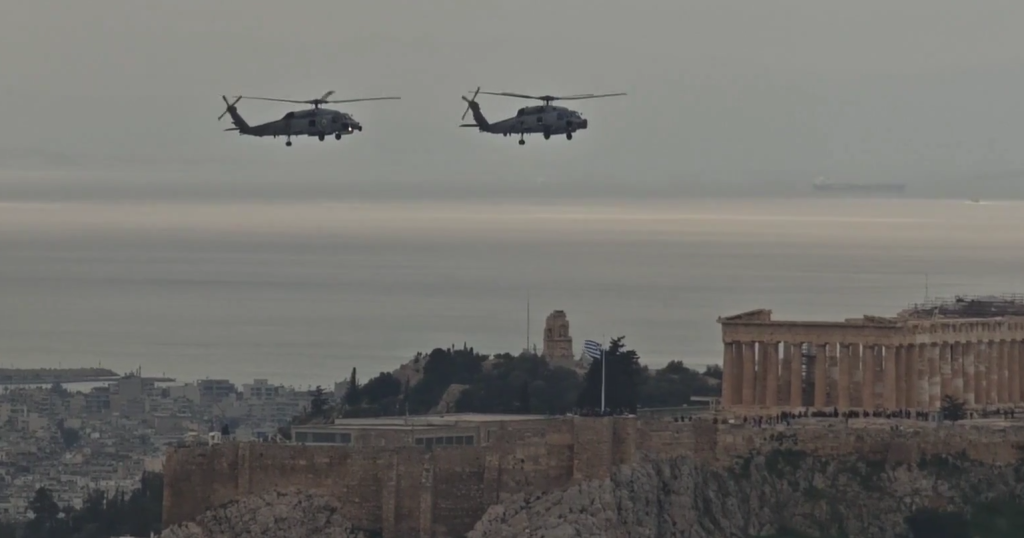 Ακούτε αεροσκάφη; Γιατί πετούν σήμερα πάνω από την Αττική