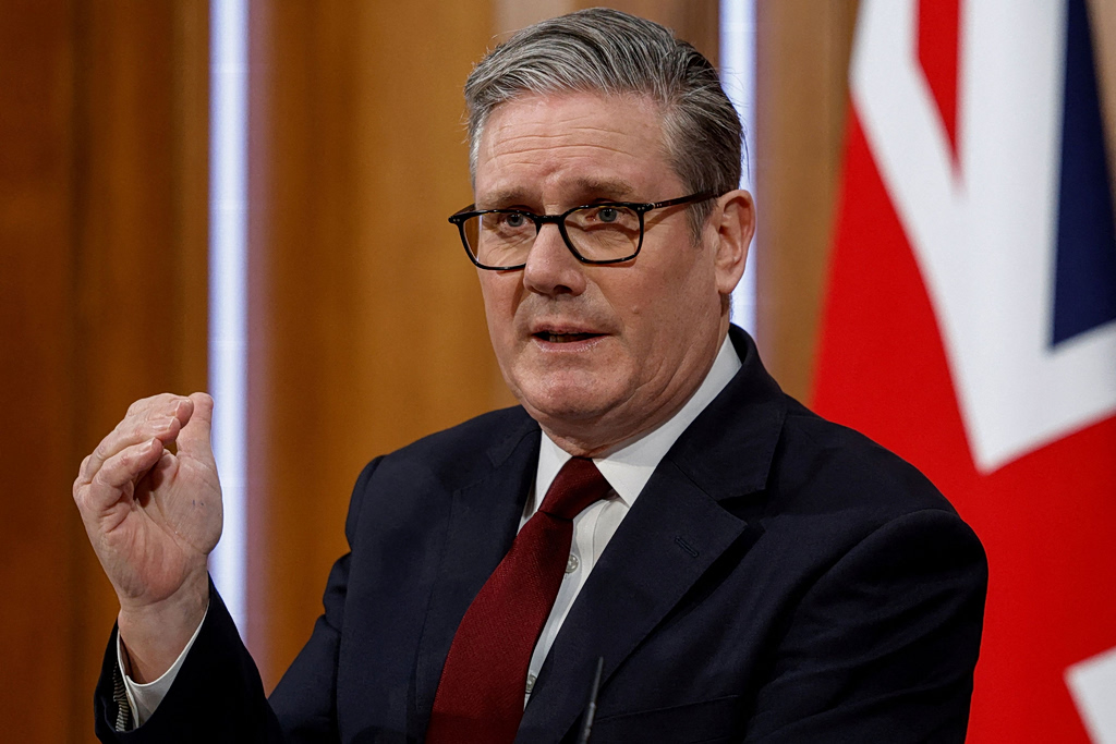 Στάρμερ για τα Στενά του Ορμούζ: «Συνεργασία με τους συμμάχους μας για ελεύθερη  ναυσιπλοΐα» – «Δεν είναι δικός μας πόλεμος» , λέει το Βερολίνο