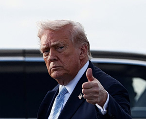 Independent: Ο Τραμπ στέλνει χερσαίες δυνάμεις μετά την απόρριψη του σχεδίου από το Ιράν