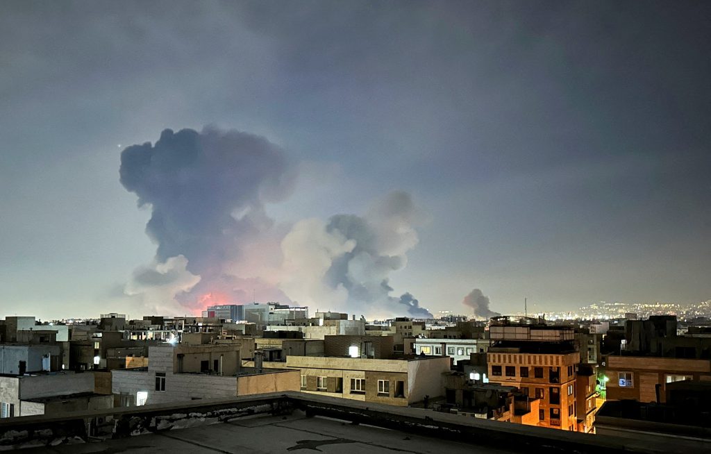 &Pi;ό&lambda;&epsilon;&mu;&omicron;&sigmaf;