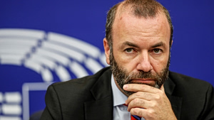 Μάνφρεντ Βέμπερ στα «ΝΕΑ»: Η Ευρώπη χρειάζεται καλή διαχείριση κινδύνου