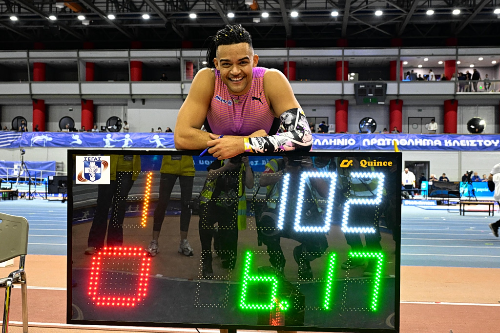 Τα συγχαρητήρια του «τσάρου των αιθέρων» Σεργκέι Μπούμπκα στον Manolo