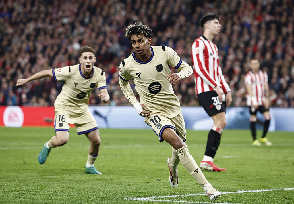 Ο Γιαμάλ «κυνηγά» τον Ραούλ