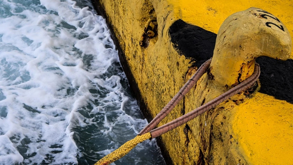 Πανικός σε πλοίο για Κρήτη: Γυμνός άνδρας φέρεται να εισέβαλε σε καμπίνα μαθητριών σχολικής εκδρομής