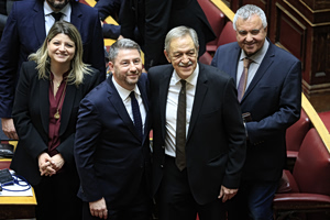 Ενοποίηση ΠΑΣΟΚ και με βλέμμα στο μπόνους