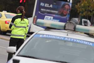 Βαριά «καμπάνα» σε οδηγό για επικίνδυνες μανούβρες στον Λυκαβηττό