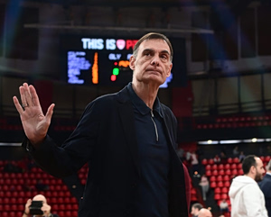 Μπαρτζώκας: «Nα μείνουμε στις πρώτες θέσεις της Euroleague» – Τι είπε για το περιστατικό με τον Πανιώνιο