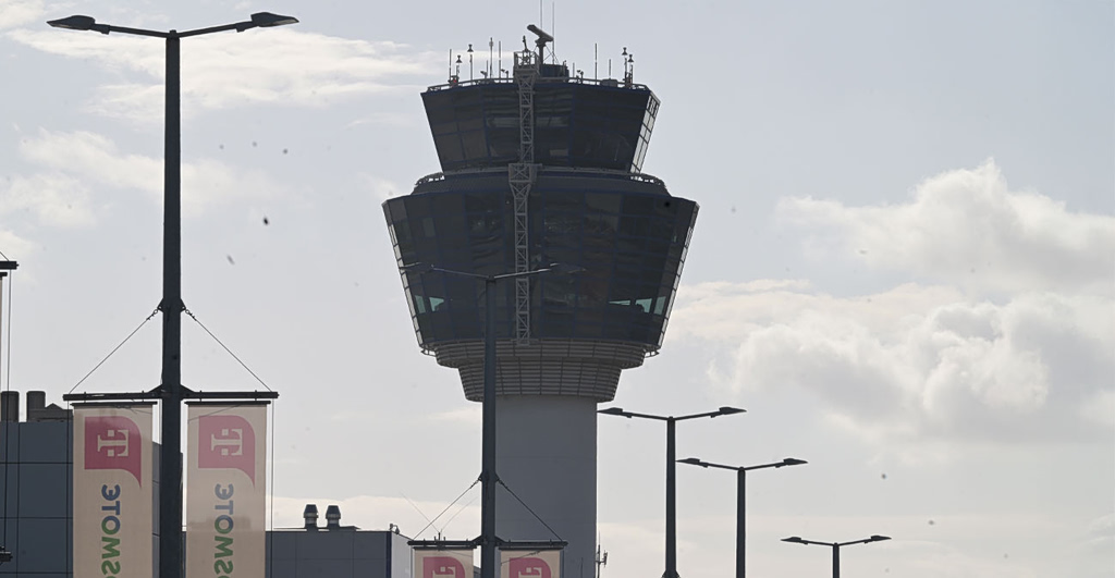 Μπλακ άουτ και Τέμπη: Ομοιότητες που τρομάζουν 