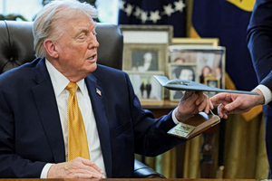 Τα «όχι» της Ευρώπης και ο εκβιασμός του Τραμπ