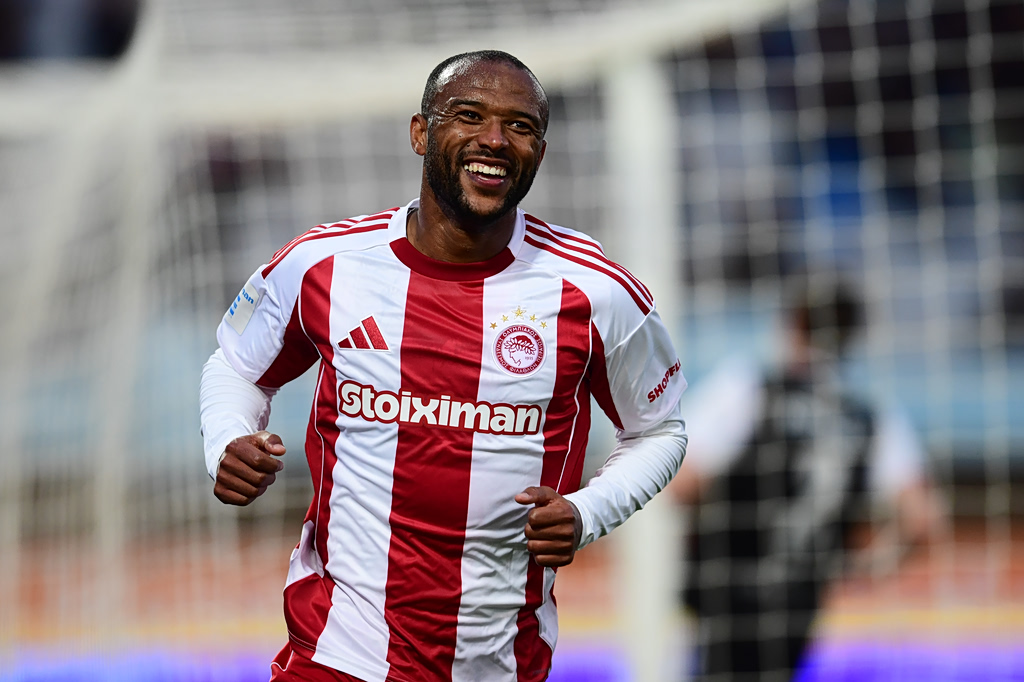 «Τείχος» πίσω, Ελ Κααμπί μπροστά!