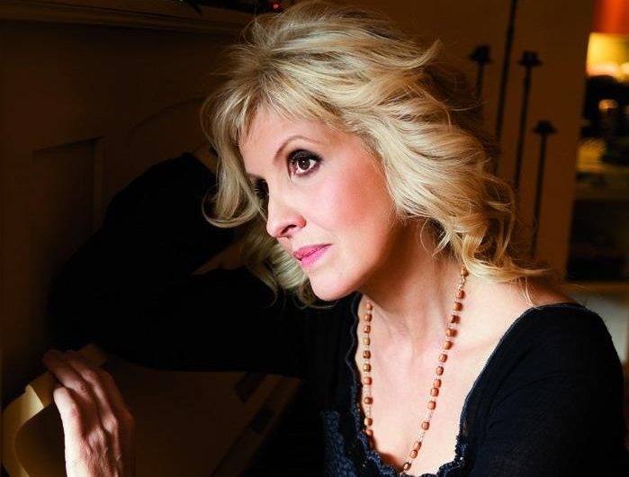 Ελένη Ζιώγα: «Είχα ανάγκη να γίνω ορατή»